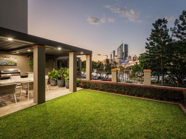 Apartment for sale in Toombul, Queensland