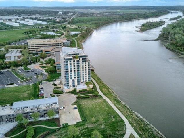 Condo for sale in Omaha