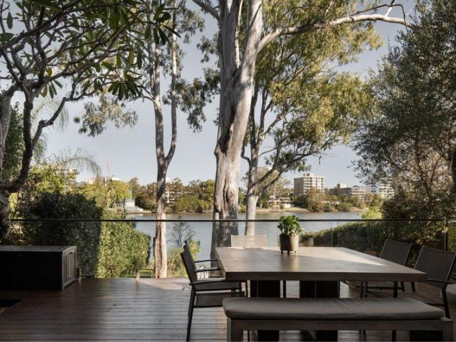 House for sale in Hill End, Greater Brisbane