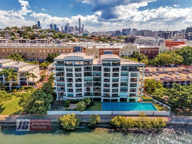 Apartment for rent in Toombul, Queensland