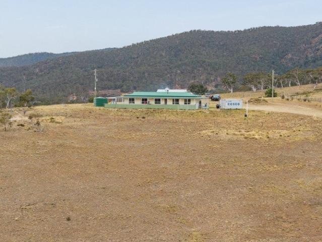 Cottage for sale in Numeralla, New South Wales