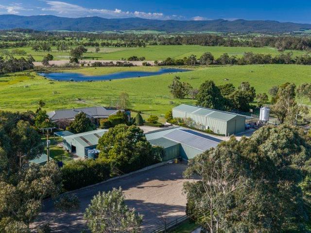 Cottage for sale in Bunyip North, Melbourne