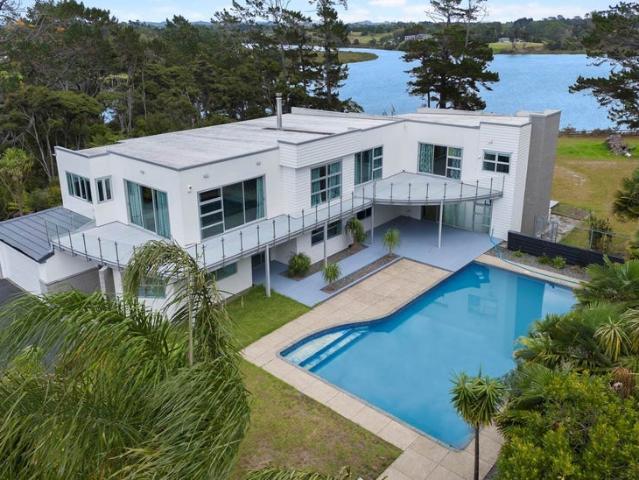 House for rent in Kawau Island