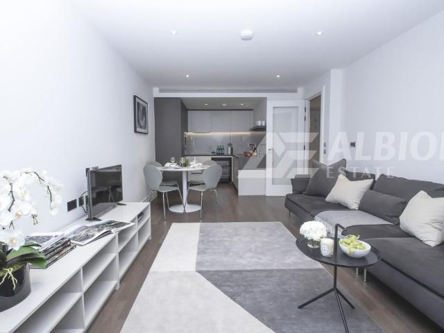 Apartment for rent in Nine Elms, Greater London