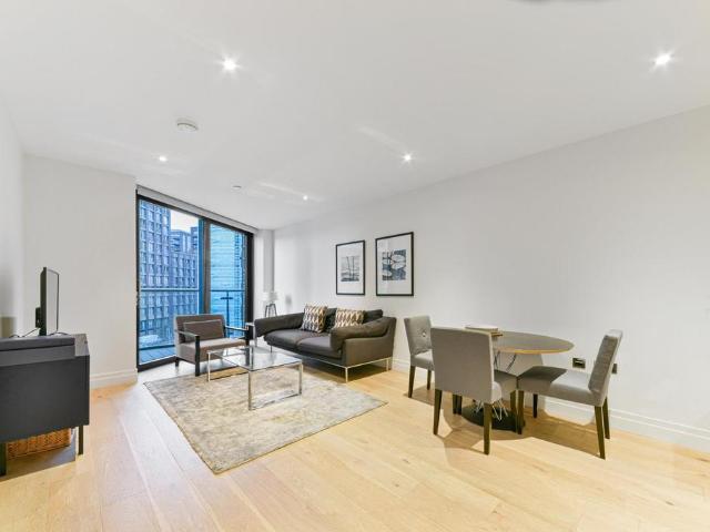 Apartment for rent in Nine Elms, Greater London