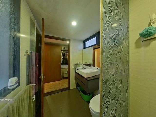 Condominium for sale in Punggol, 19 North East, Hougang