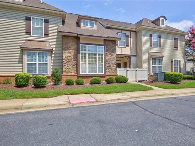 Condo for sale in Virginia