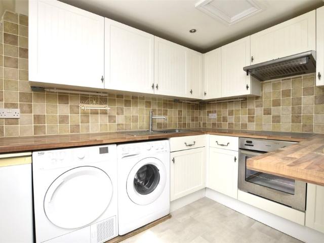 Apartment for rent in Dulcote, Bath And North East Somerset