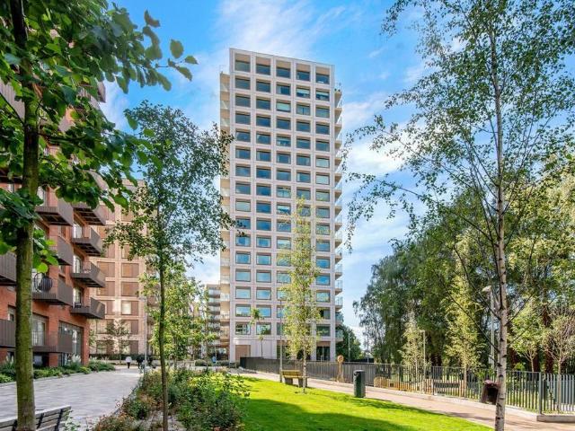 House for rent in Silvertown, Greater London