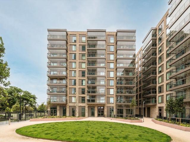 Apartment for rent in Silvertown, Greater London