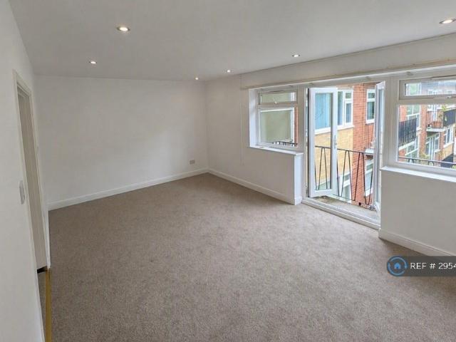 Apartment for rent in Heaton Park, Bury