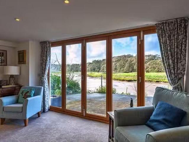Apartment for rent in Brandis Corner, Devon