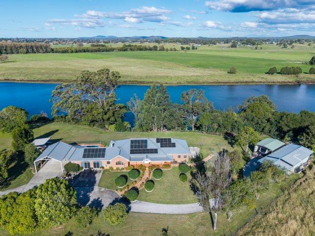 House for sale in Greenhill, New South Wales