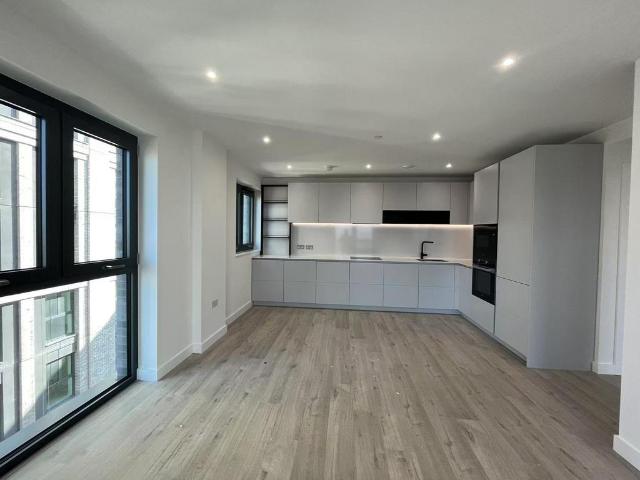 Apartment for rent in Stamford Hill, Greater London