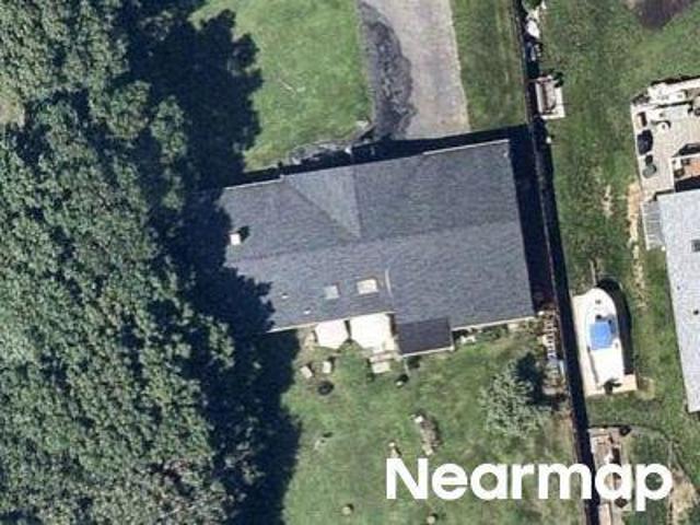 House for sale in Mastic, Town of Brookhaven