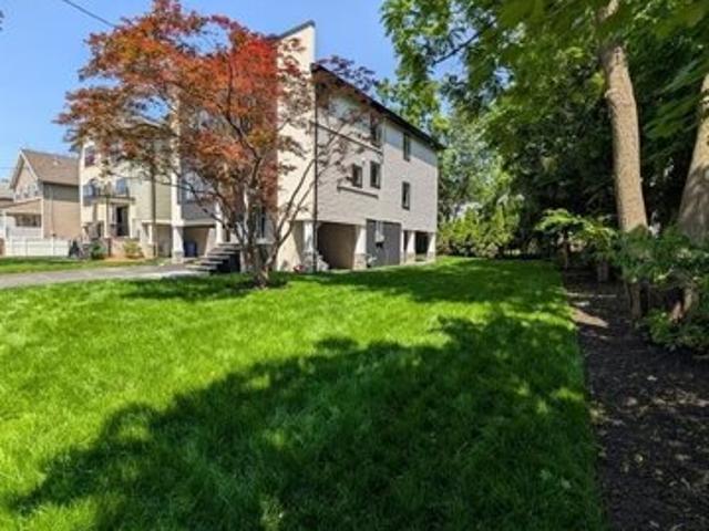 House for sale in Rutherford