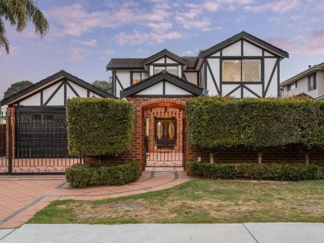 House for sale in Mount Pleasant, City of Melville