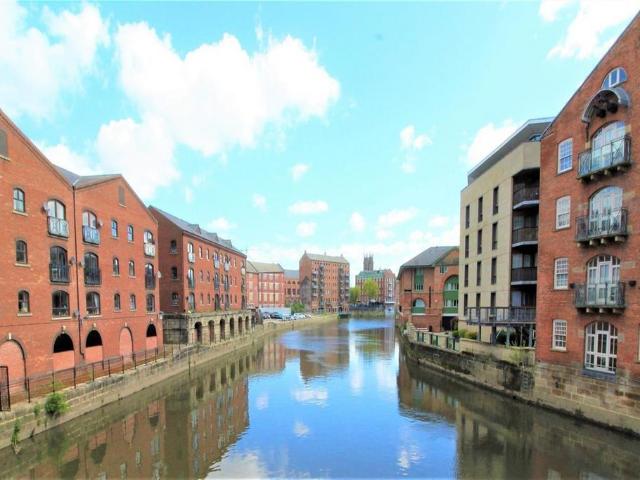 Apartment for rent in Victoria Quays, Leeds