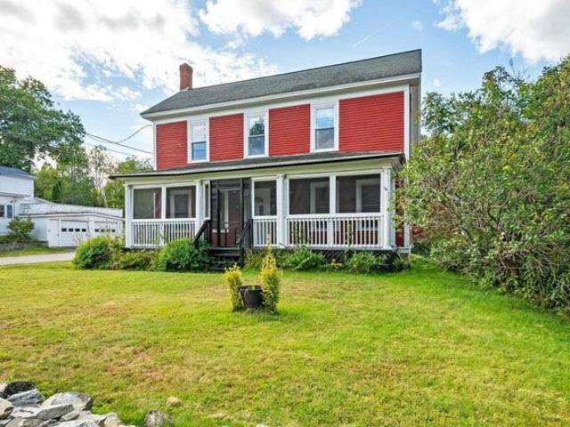 House for sale in New Hampshire