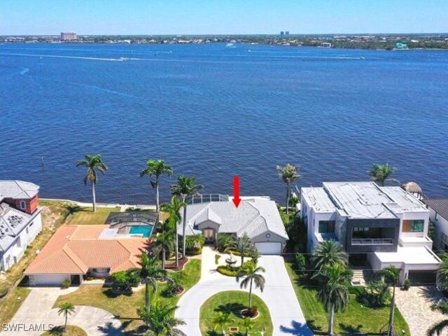House for sale in Cape Coral House for sale in Cape Coral