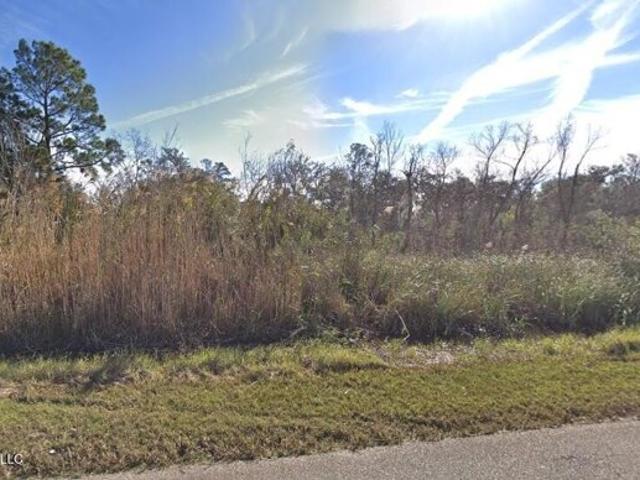 Land for sale in Pearlington