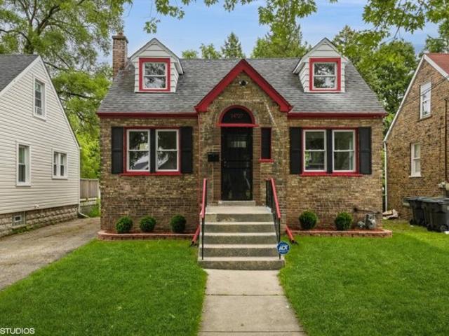 House for sale in South Holland, Illinois