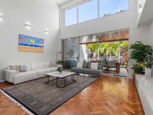 Townhouse for sale in Noosaville