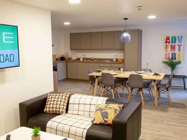 Room for rent in West Midlands