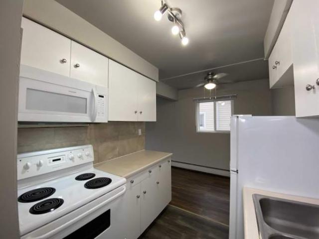 Apartment for rent in Wedgewood, Alberta