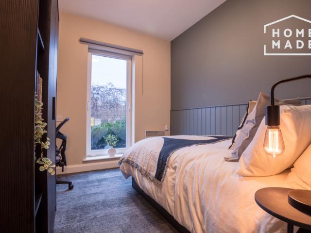 Studio for rent in Blackfriars, Salford
