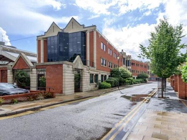 House for sale in Slough