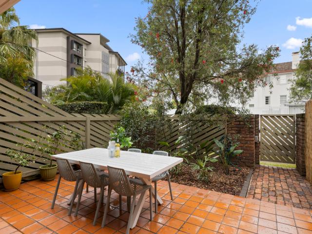 Townhouse for sale in Toombul, Queensland