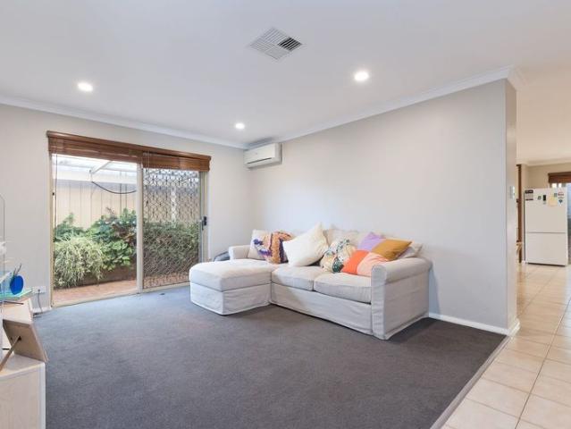 Apartment for rent in Bicton, Western Australia