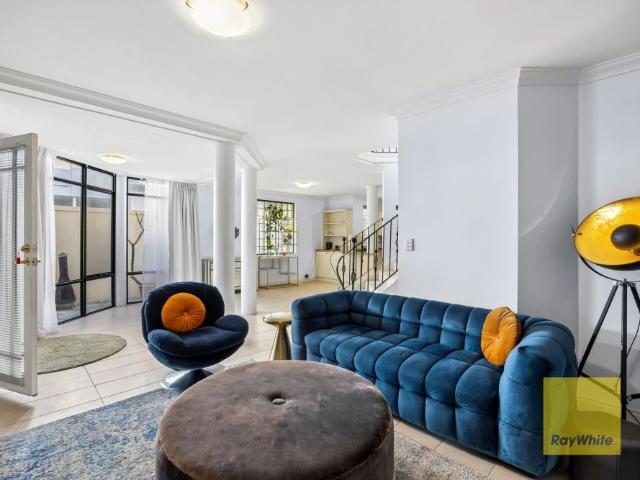 House for rent in Cockburn, Western Australia