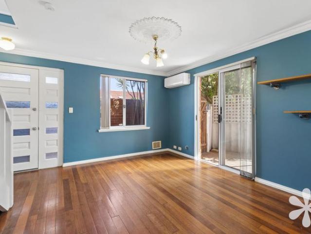 Townhouse for rent in Maylands, Western Australia