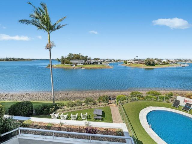Apartment for sale in Hibbard, Port Macquarie