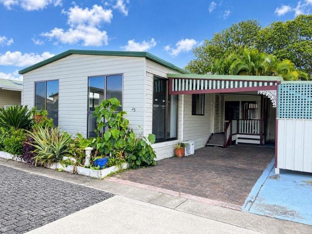 House for sale in Carrara, Gold Coast City