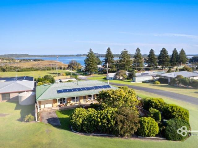House for sale in Nelson, Victoria