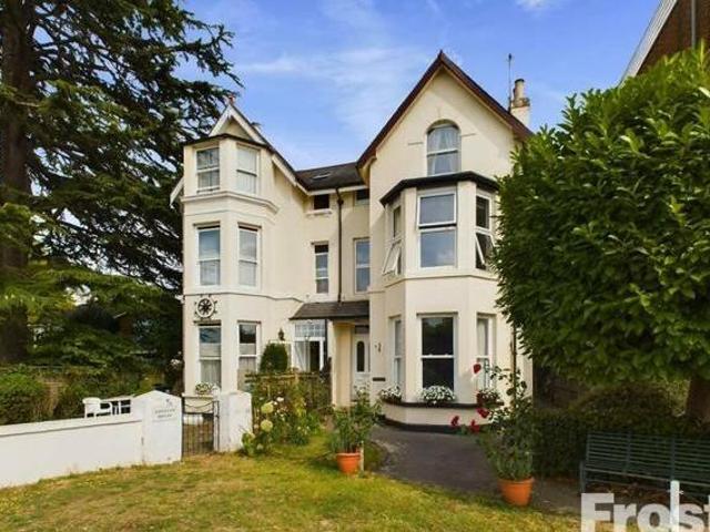 House for sale in Surrey
