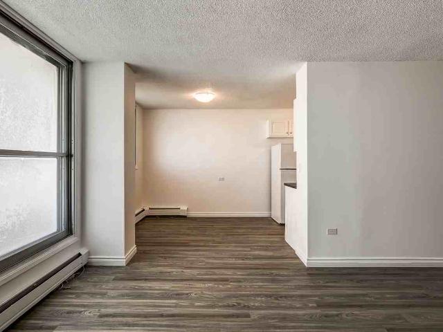 Apartment for rent in Wedgewood, Alberta