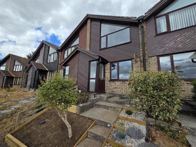 House for rent in Newham, Penweathers