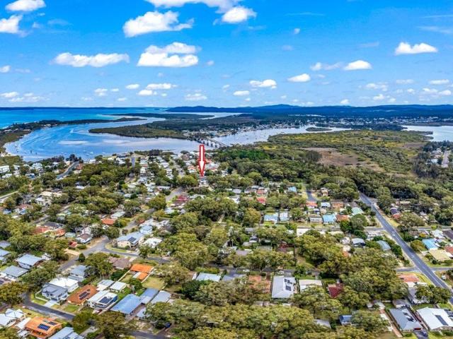 Villa for rent in Hawks Nest, Mid-Coast Council
