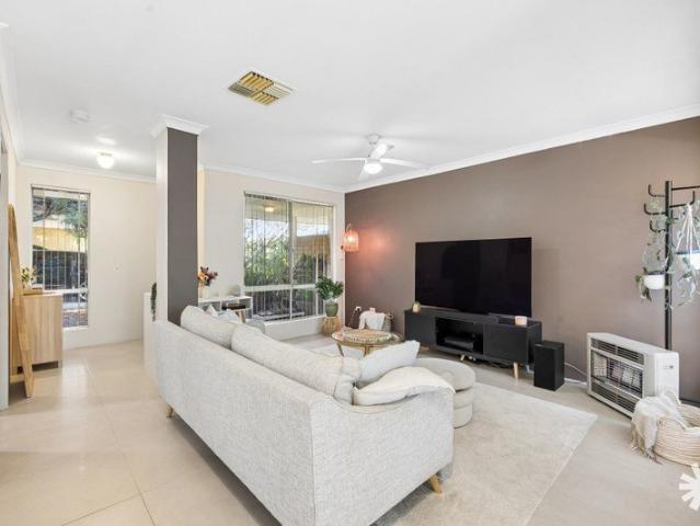 Villa for sale in Maylands, Western Australia