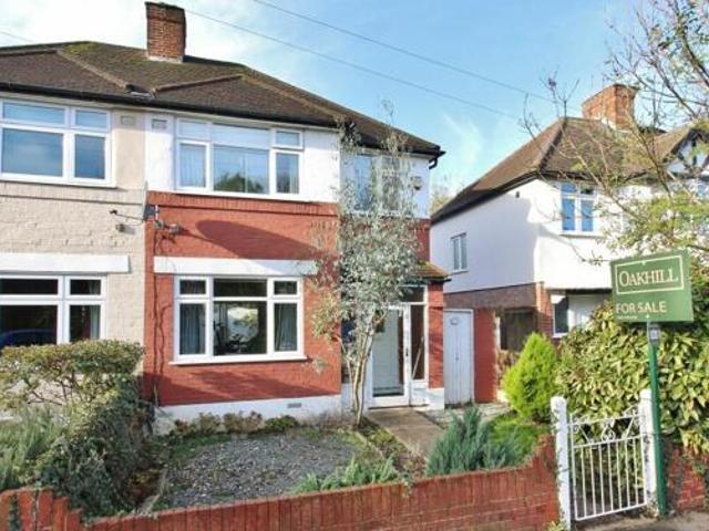 House for sale in Isleworth, Greater London