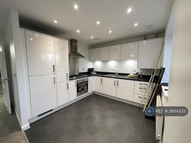 Apartment for rent in Monks Orchard, Kent