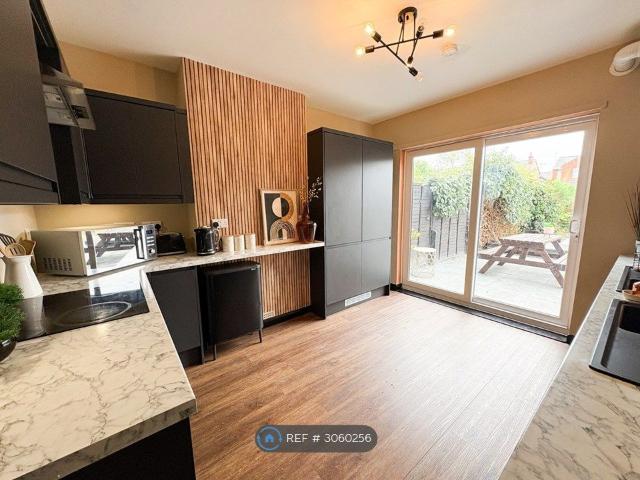 House for rent in Wotton Pitch, Gloucester
