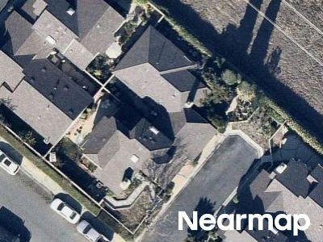 Condo for sale in Irvine, Walnut