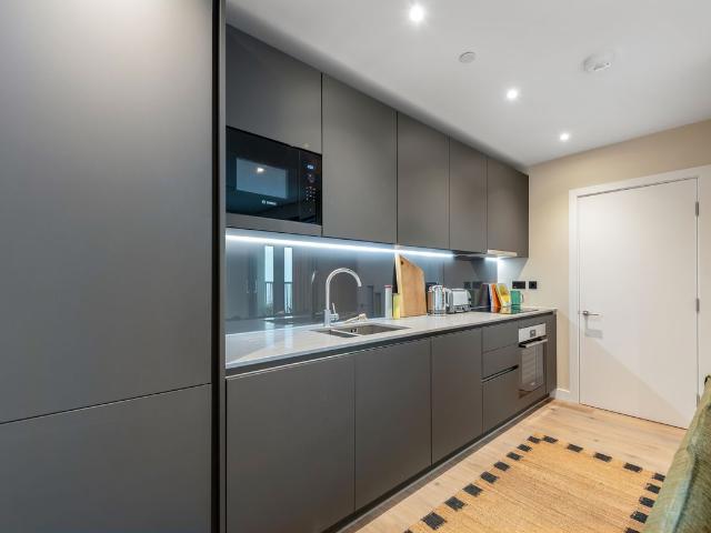 Apartment for rent in Bromley-by-Bow, Bow