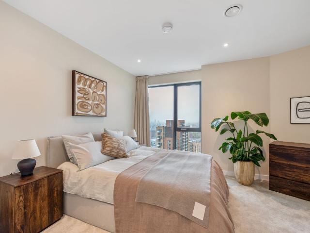 Apartment for rent in Bromley-by-Bow, Poplar Grove