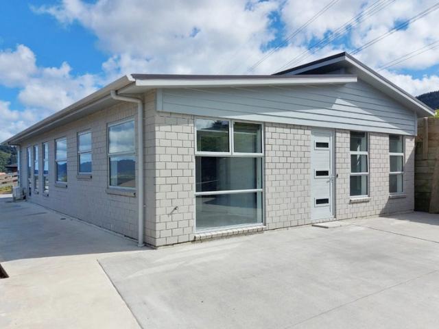 House for rent in Pauatahanui, Wellington